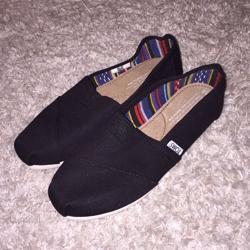 Black Toms